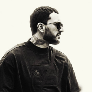 Gharib - Ches Barevum ft Gar Araqelyan